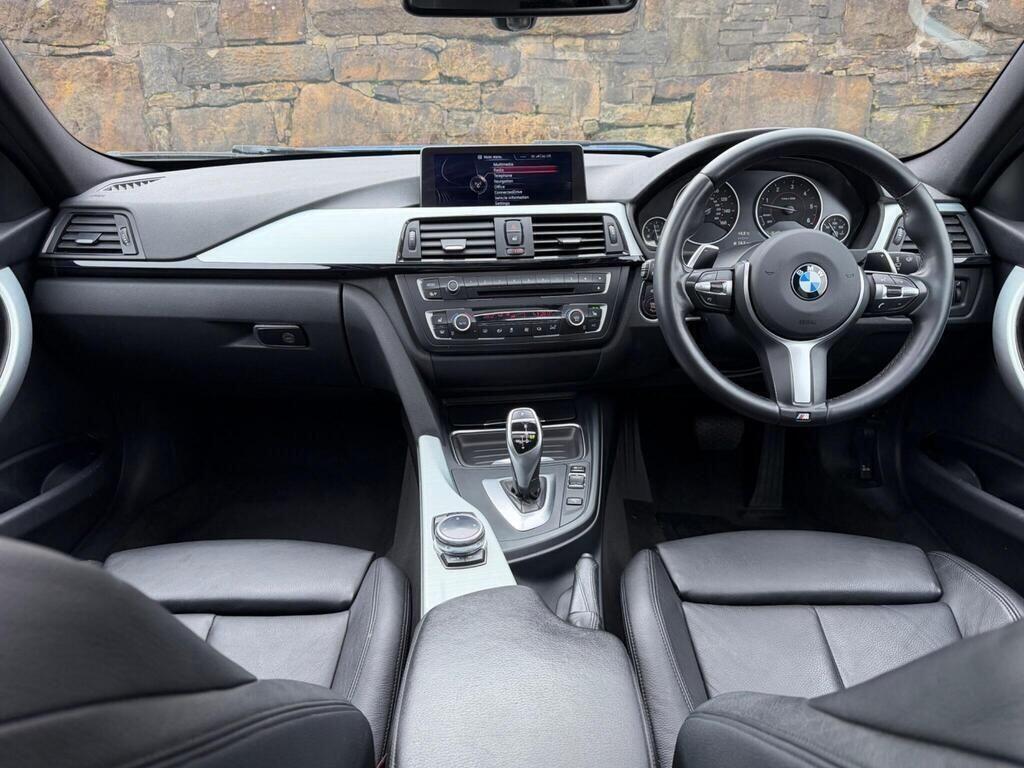 BMW 3 Series view 13