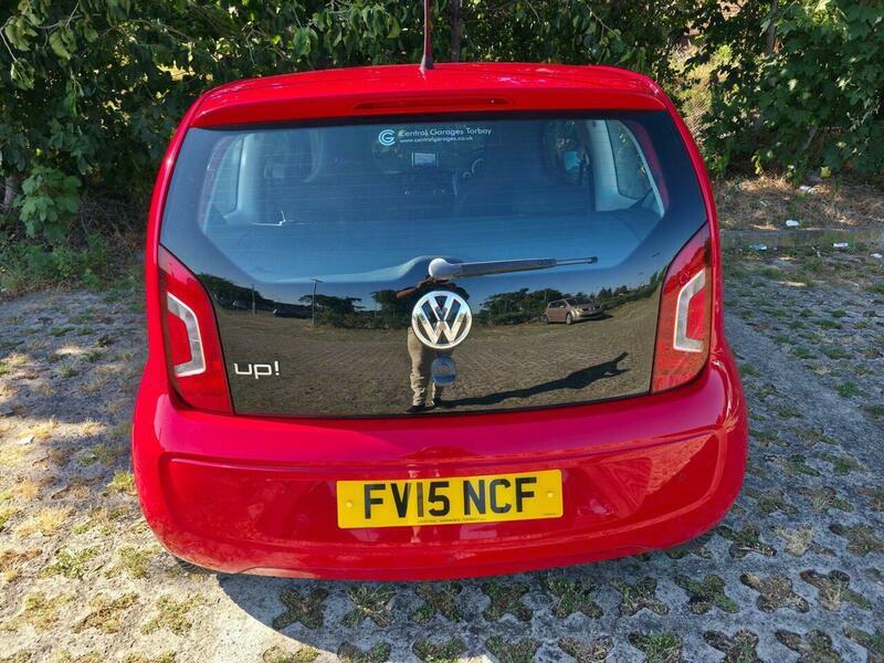 Volkswagen Up! view 12