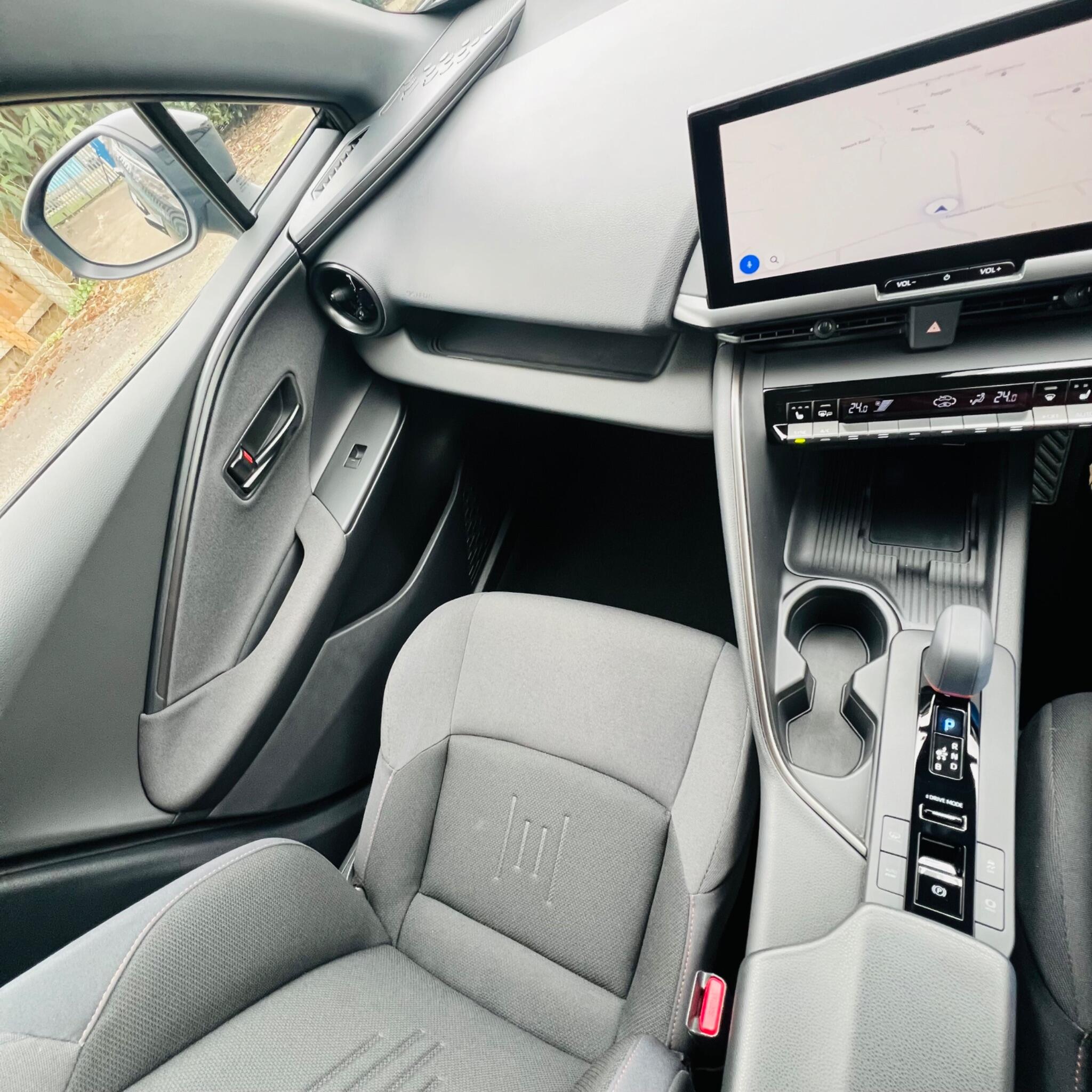 Toyota C-HR view 30
