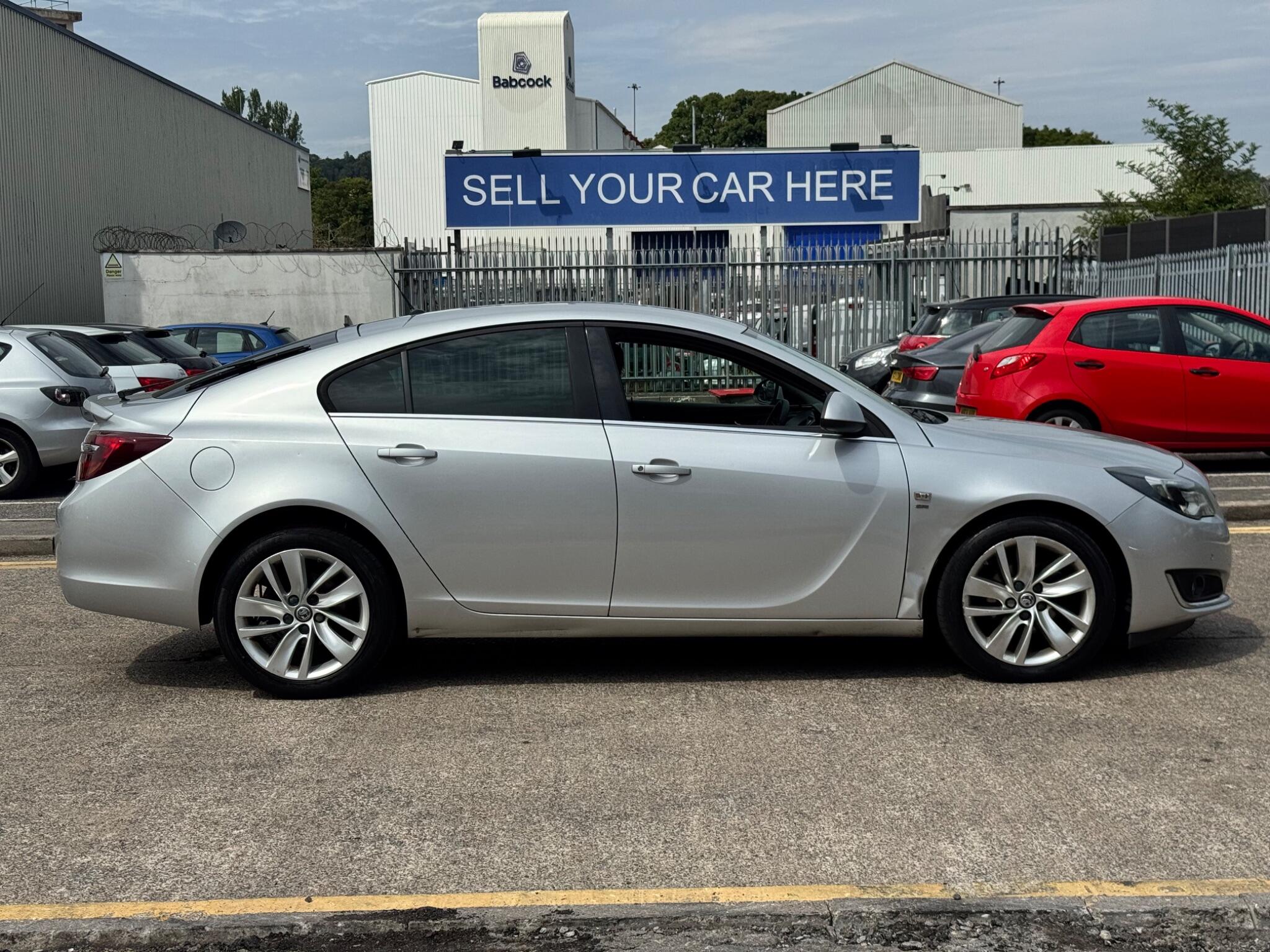 Vauxhall Insignia view 15