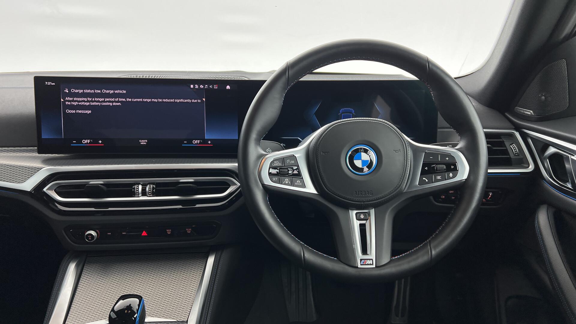 BMW I4 view 5