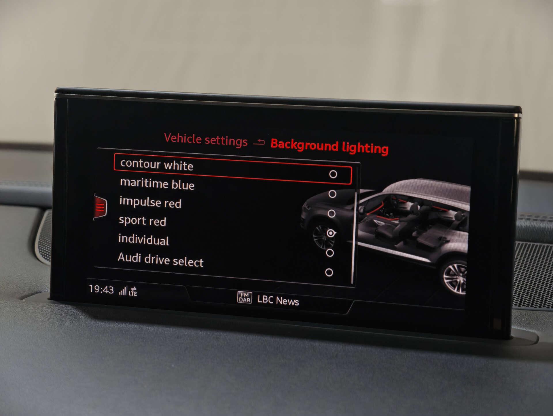 Audi SQ7 view 62