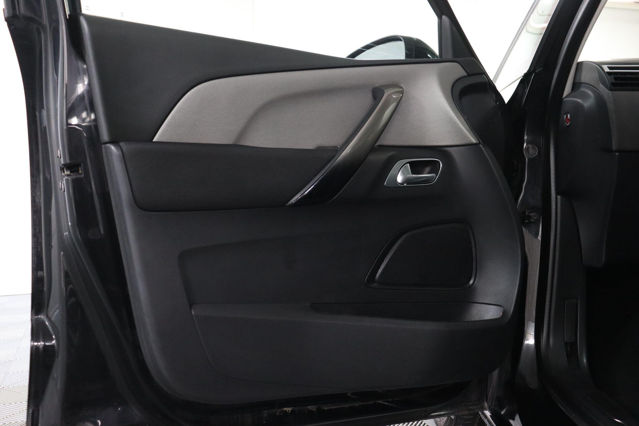 Citroen C4 Spacetourer view 44