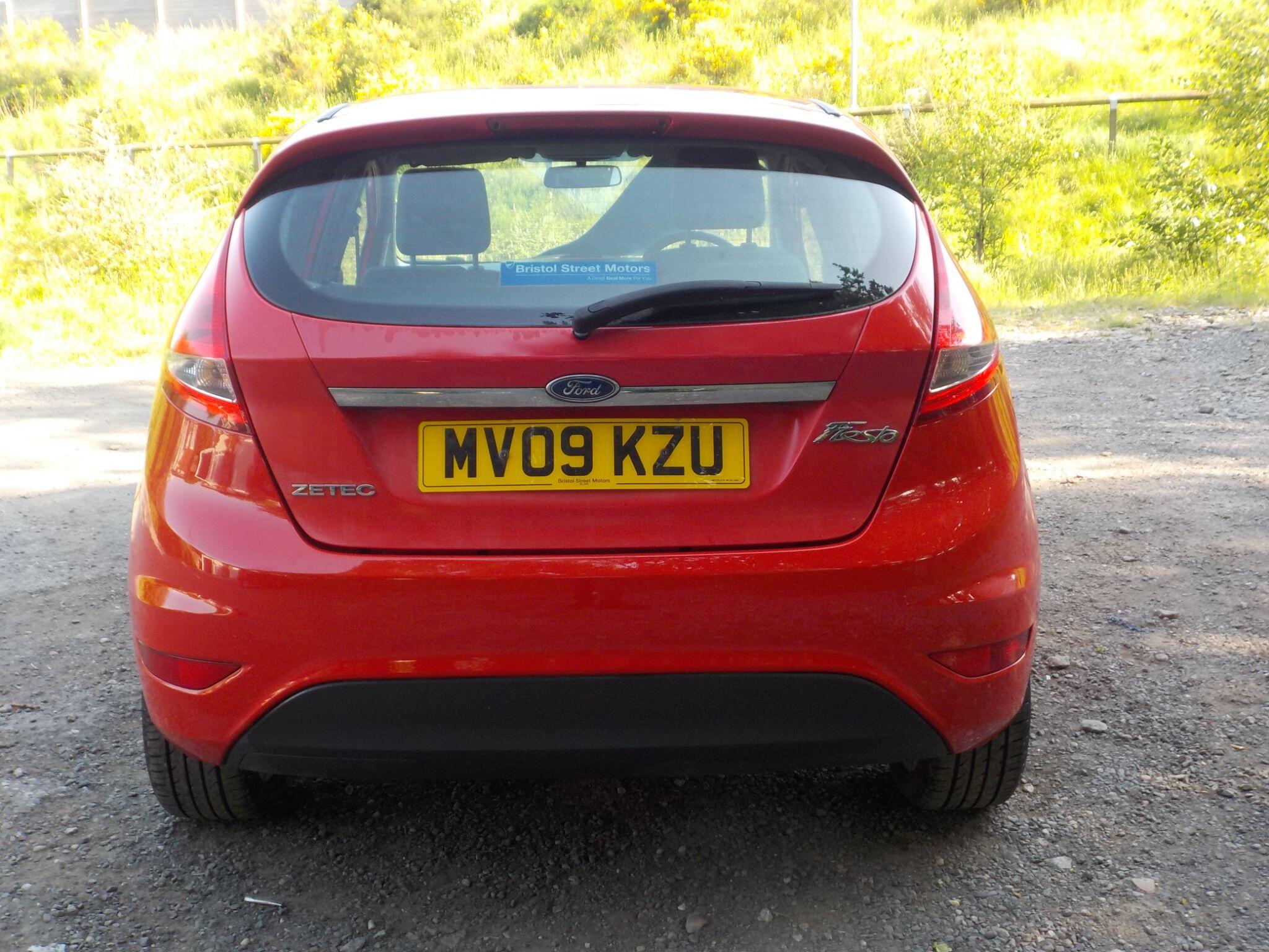 Ford Fiesta 1.25 Zetec 5dr