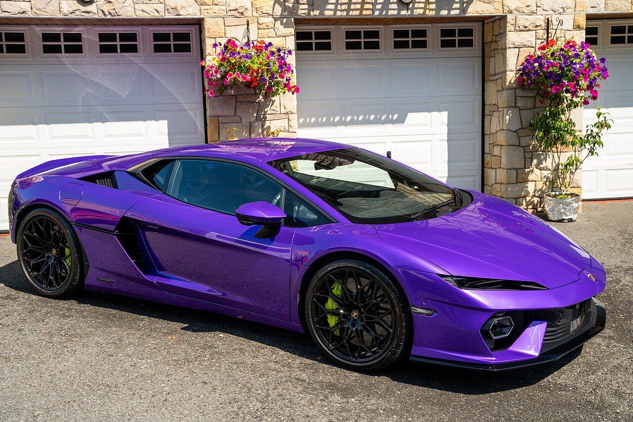 Lamborghini Temerario view 2