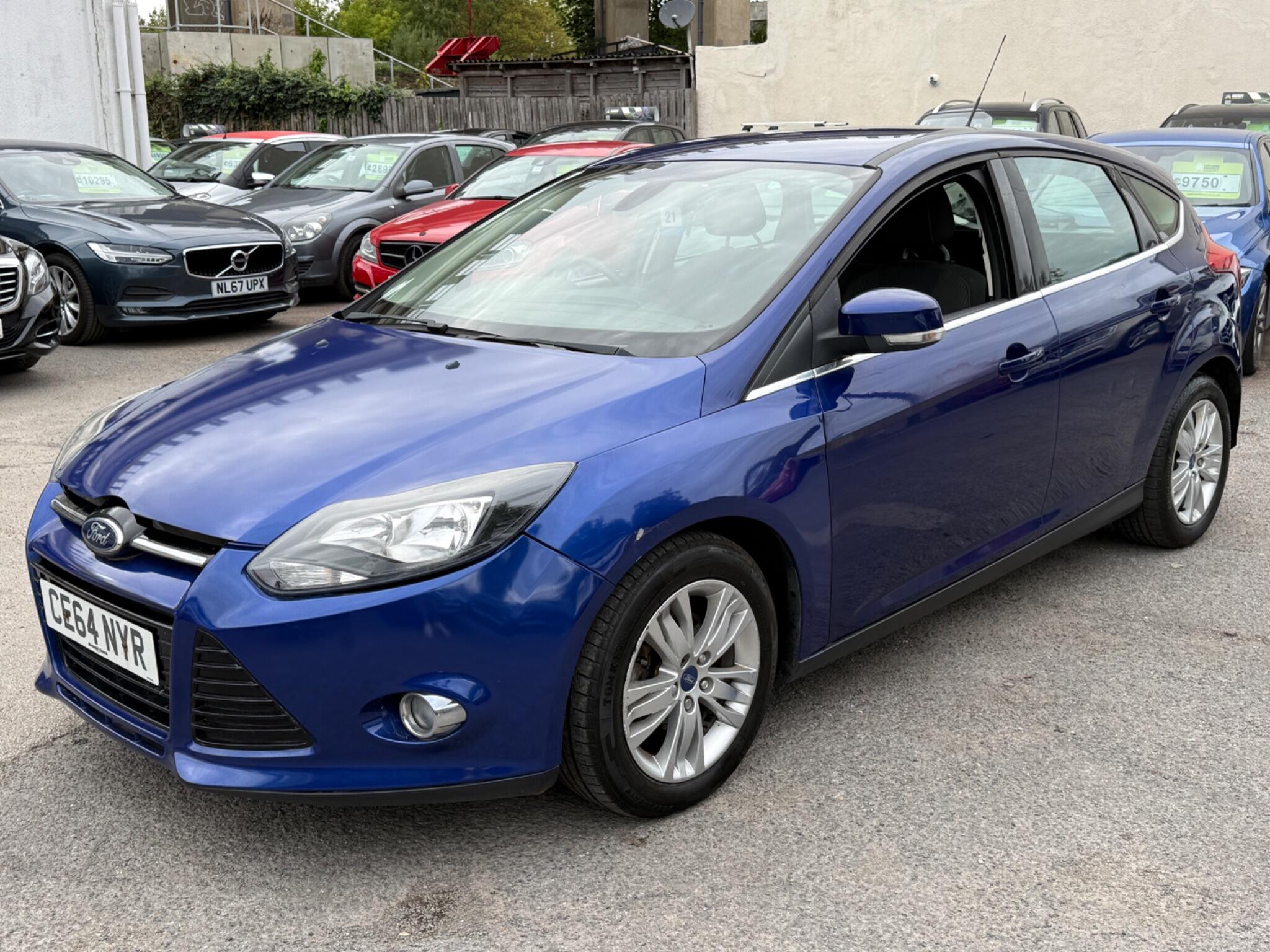 Ford Focus - Image 8