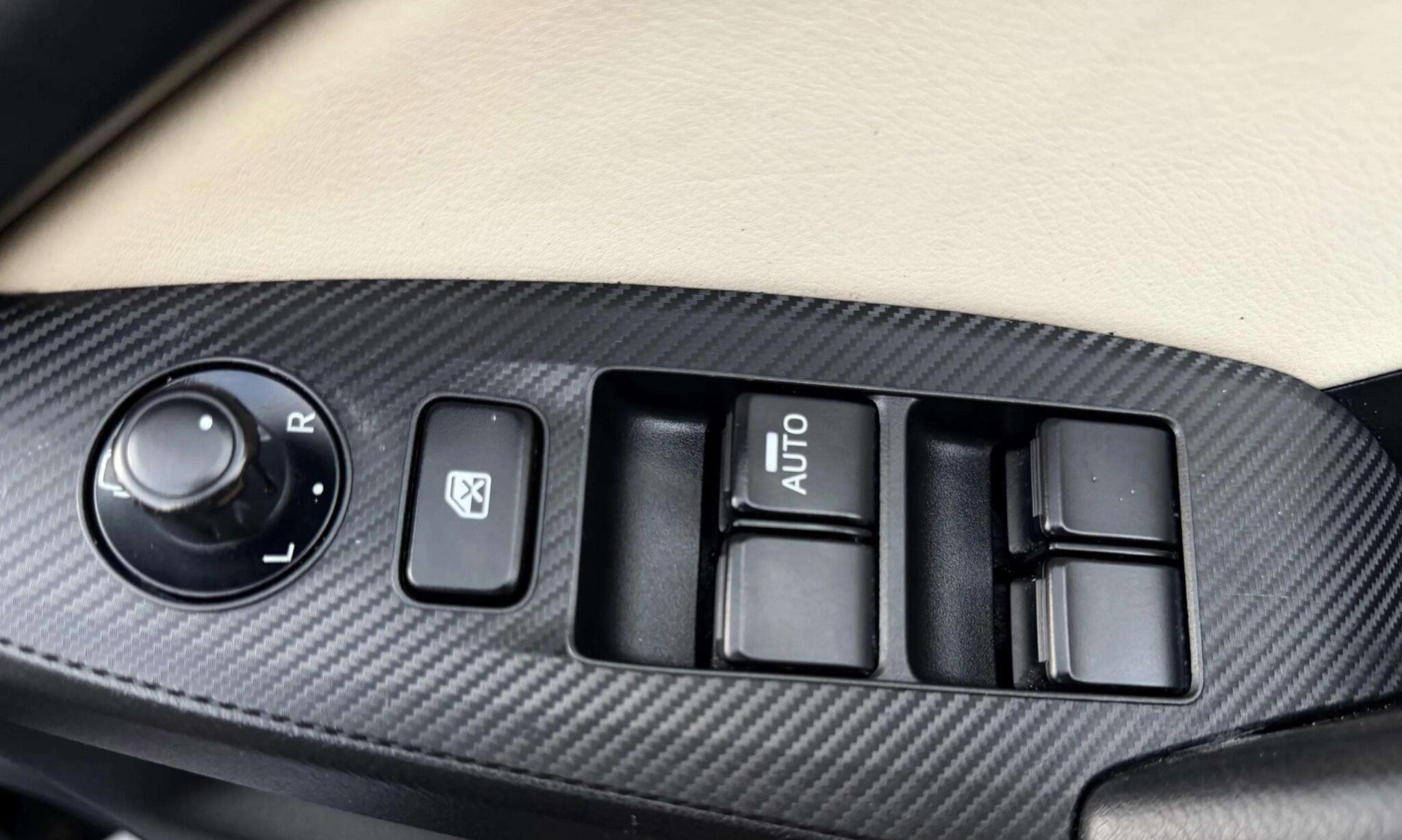 Mazda Skyactiv-G view 30