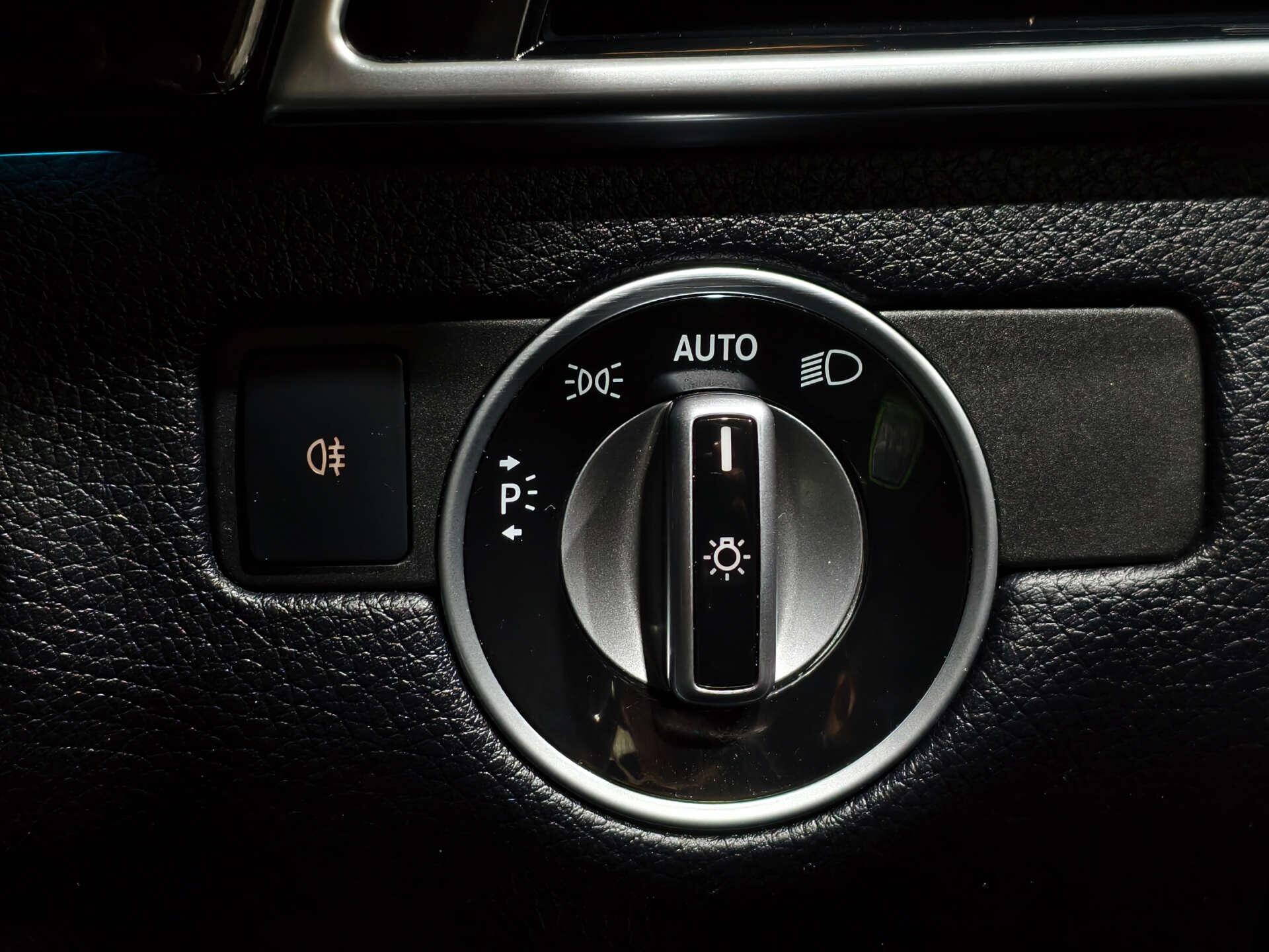 Mercedes-Benz GLS view 39