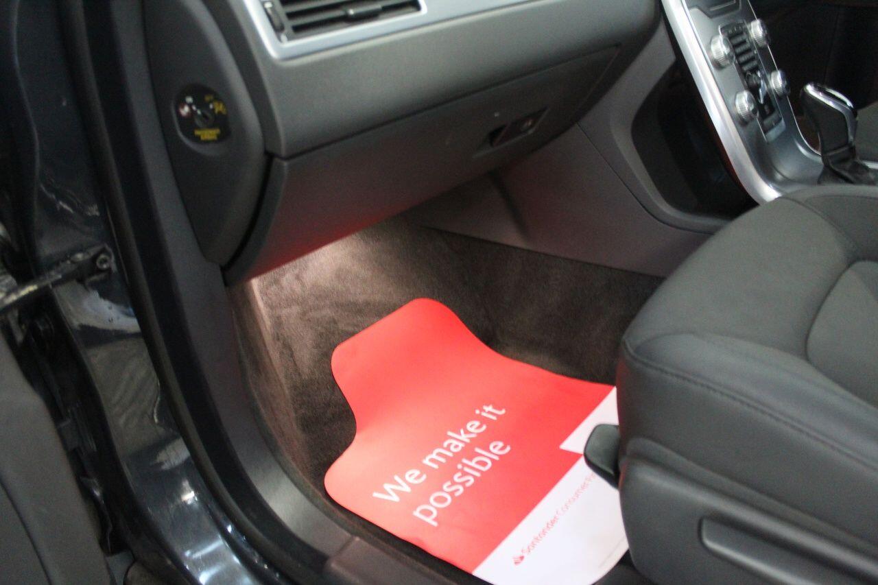 Volvo V70 view 31