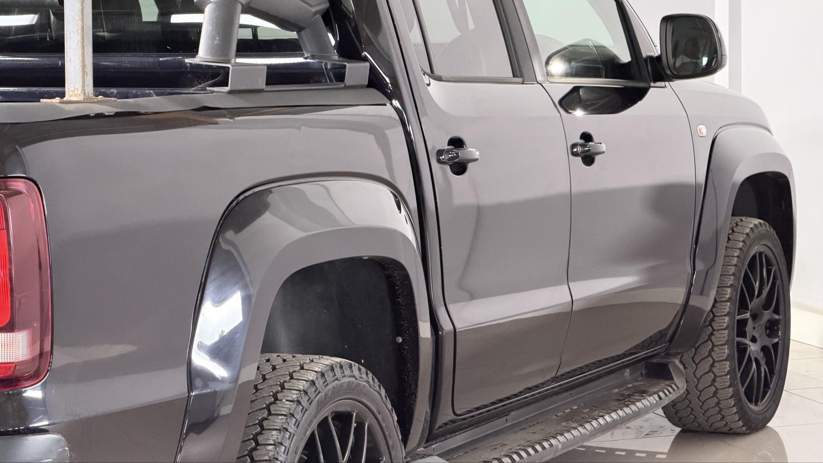 Volkswagen Amarok view 19
