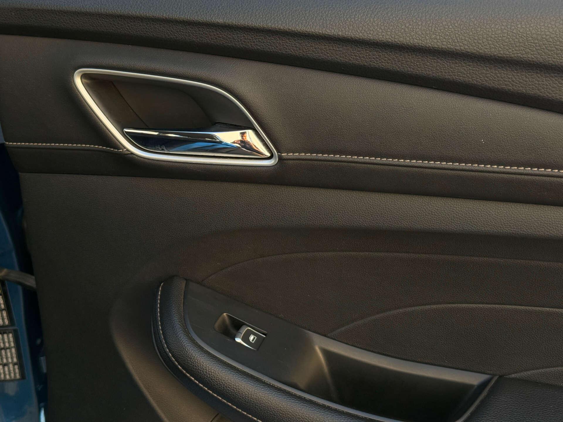 MG MG5 view 28