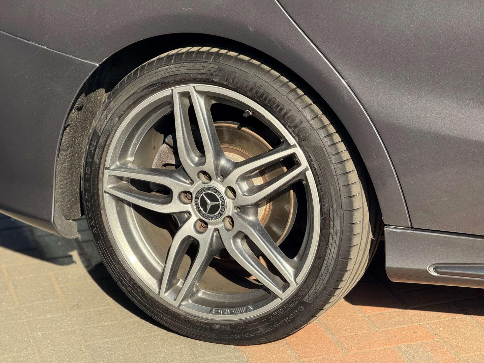 Mercedes-Benz CLA view 16