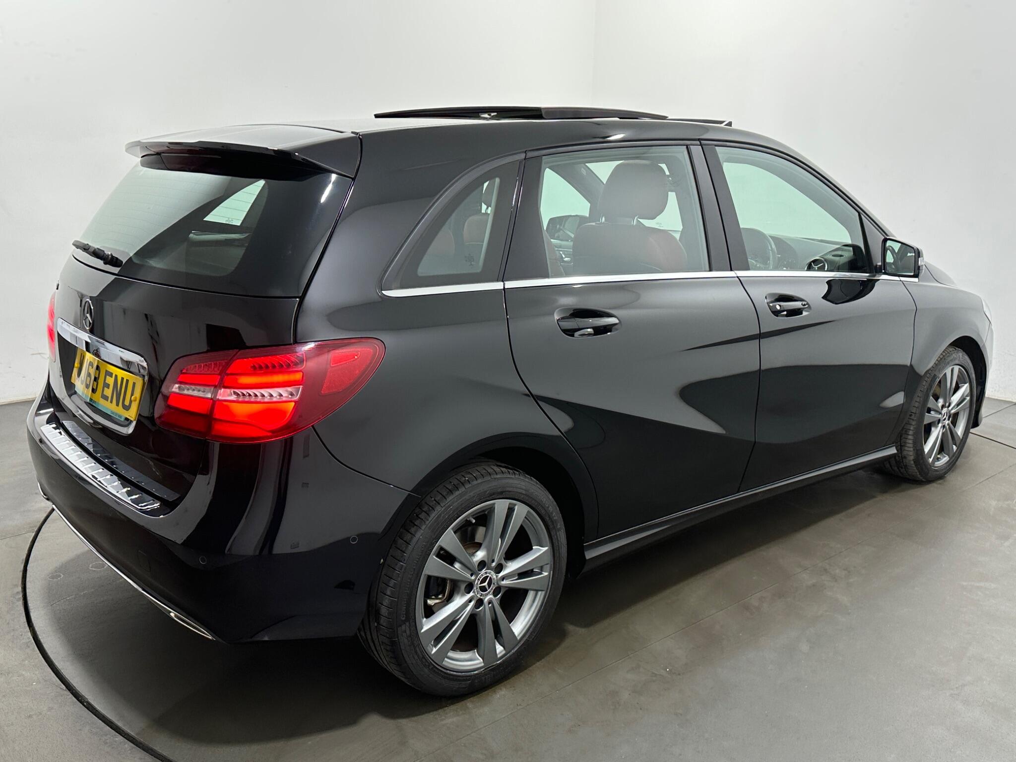 Mercedes-Benz B Class view 52
