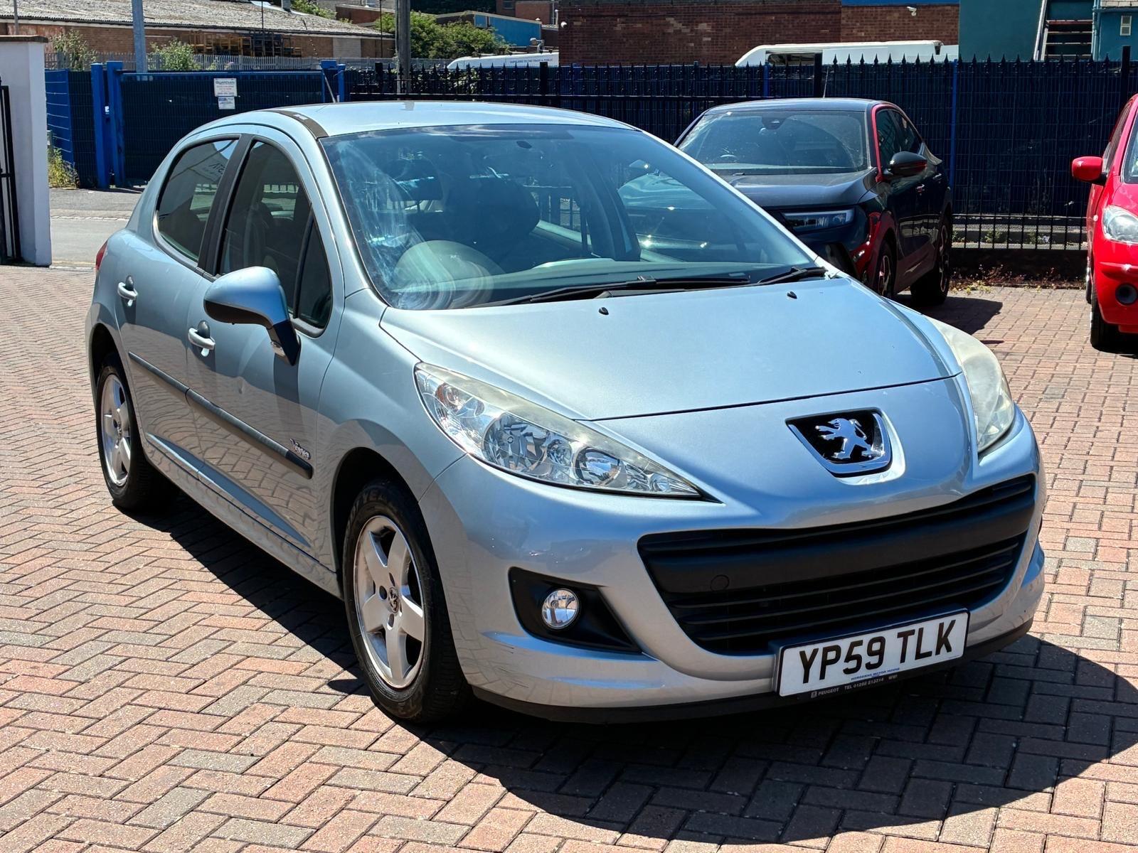 Peugeot 207 view 3