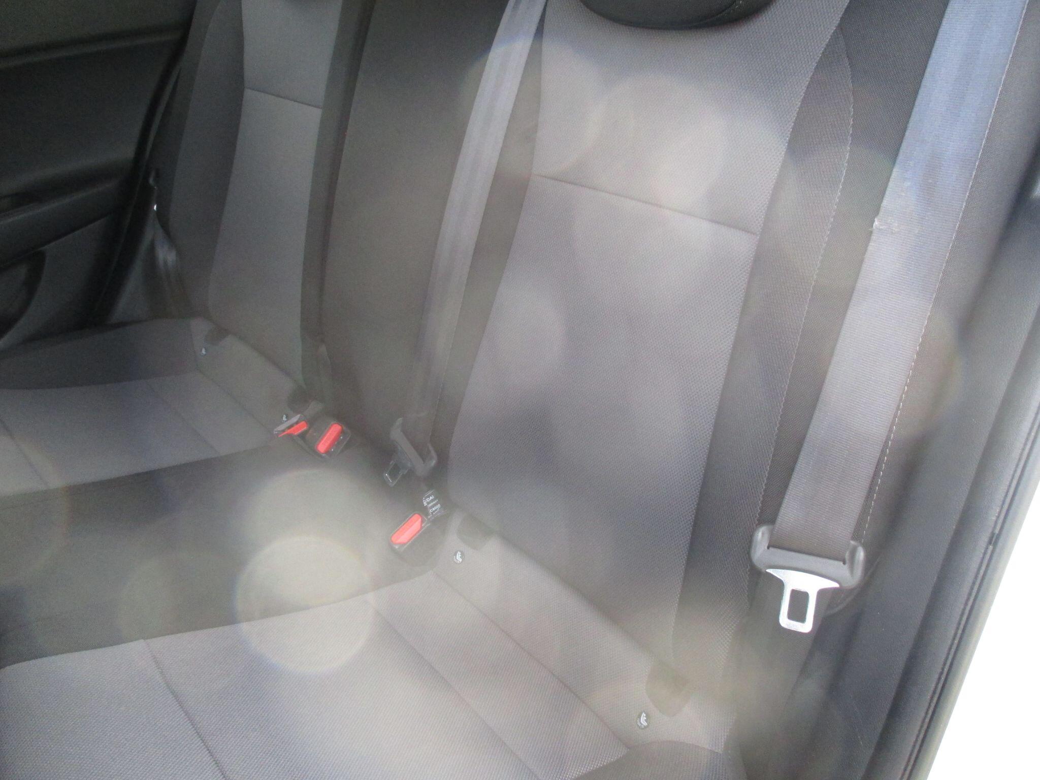 Hyundai I20 view 30