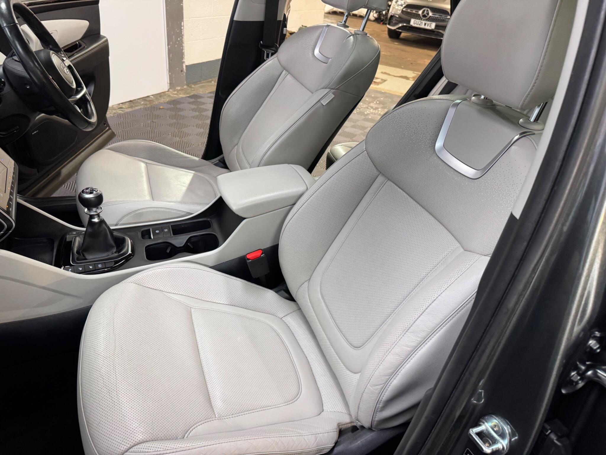 Hyundai Tucson view 43