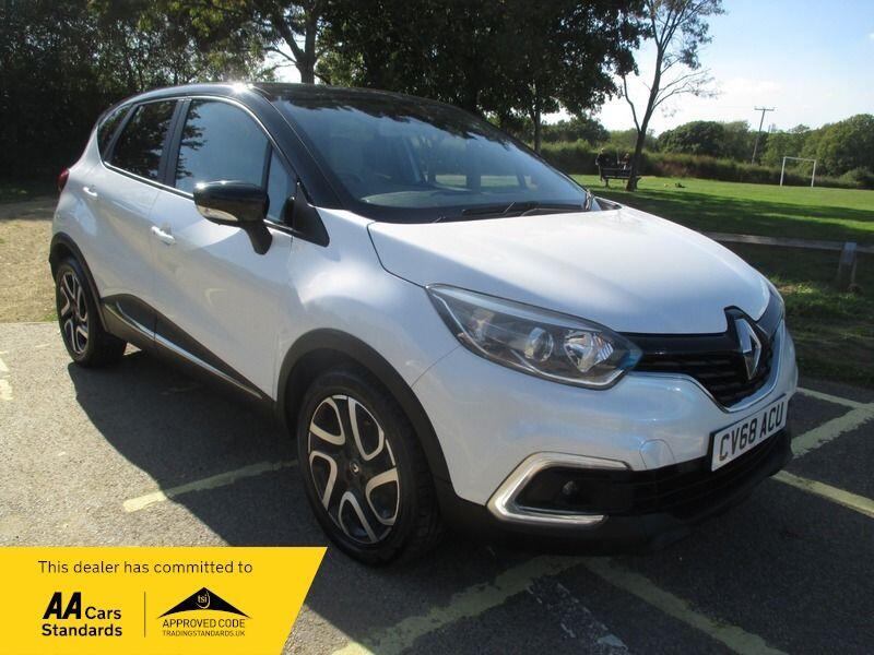 2018 Renault Captur in White for sale