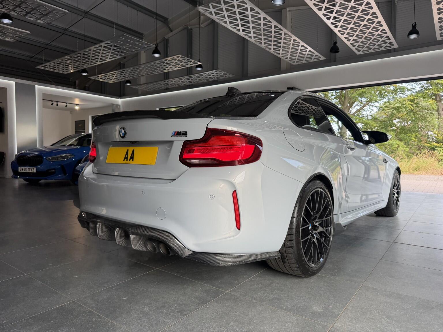 BMW M2 view 36