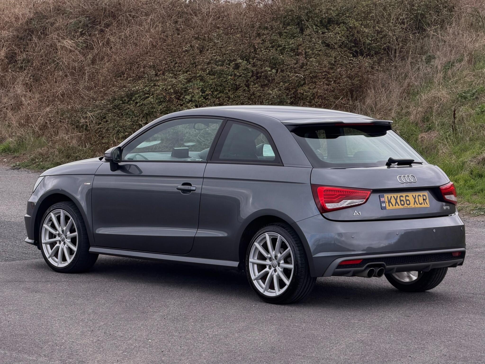 Audi A1 view 4