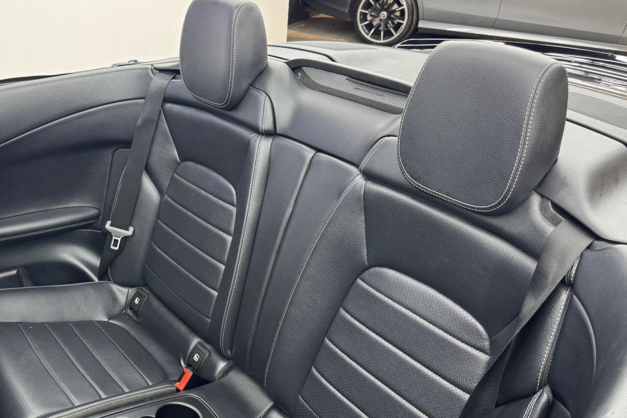 Mercedes-Benz C-Class view 49