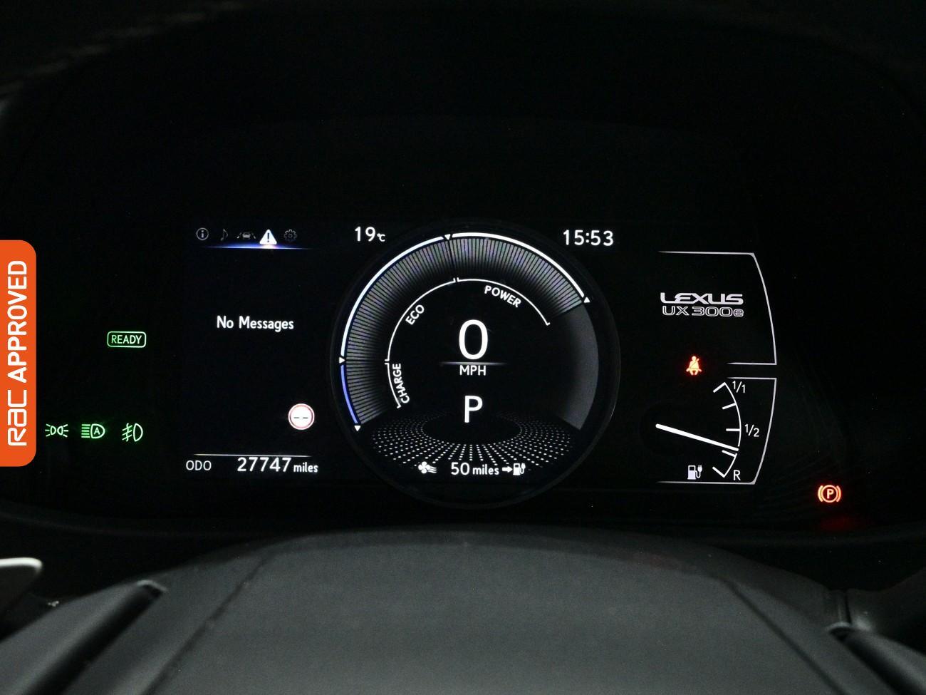 Lexus Ux view 12