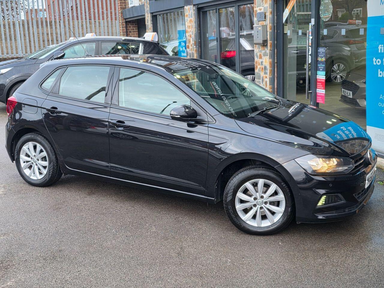 Volkswagen Polo view 8