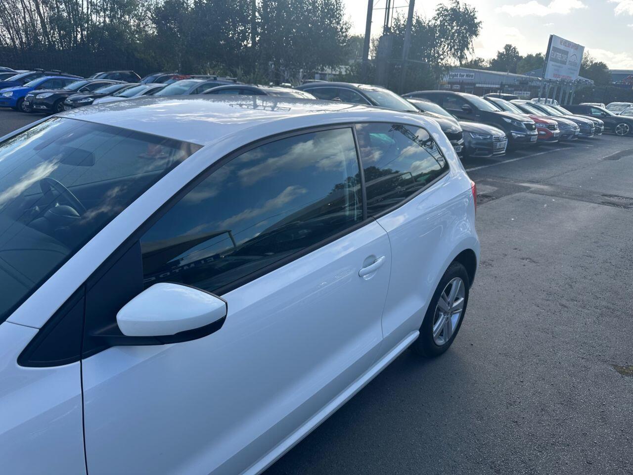 Volkswagen Polo view 16