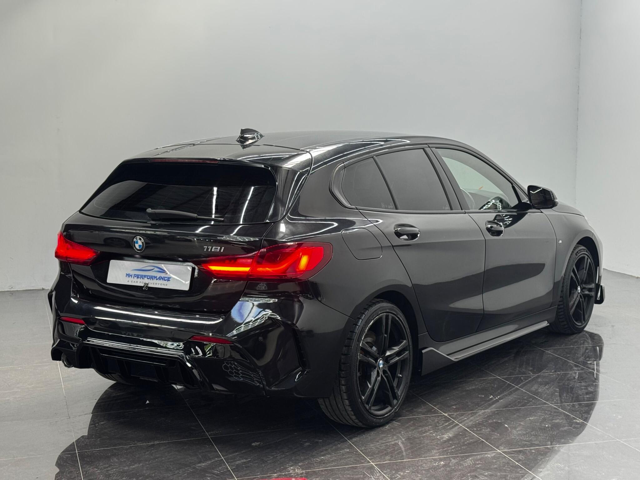 BMW 1 Series view 47