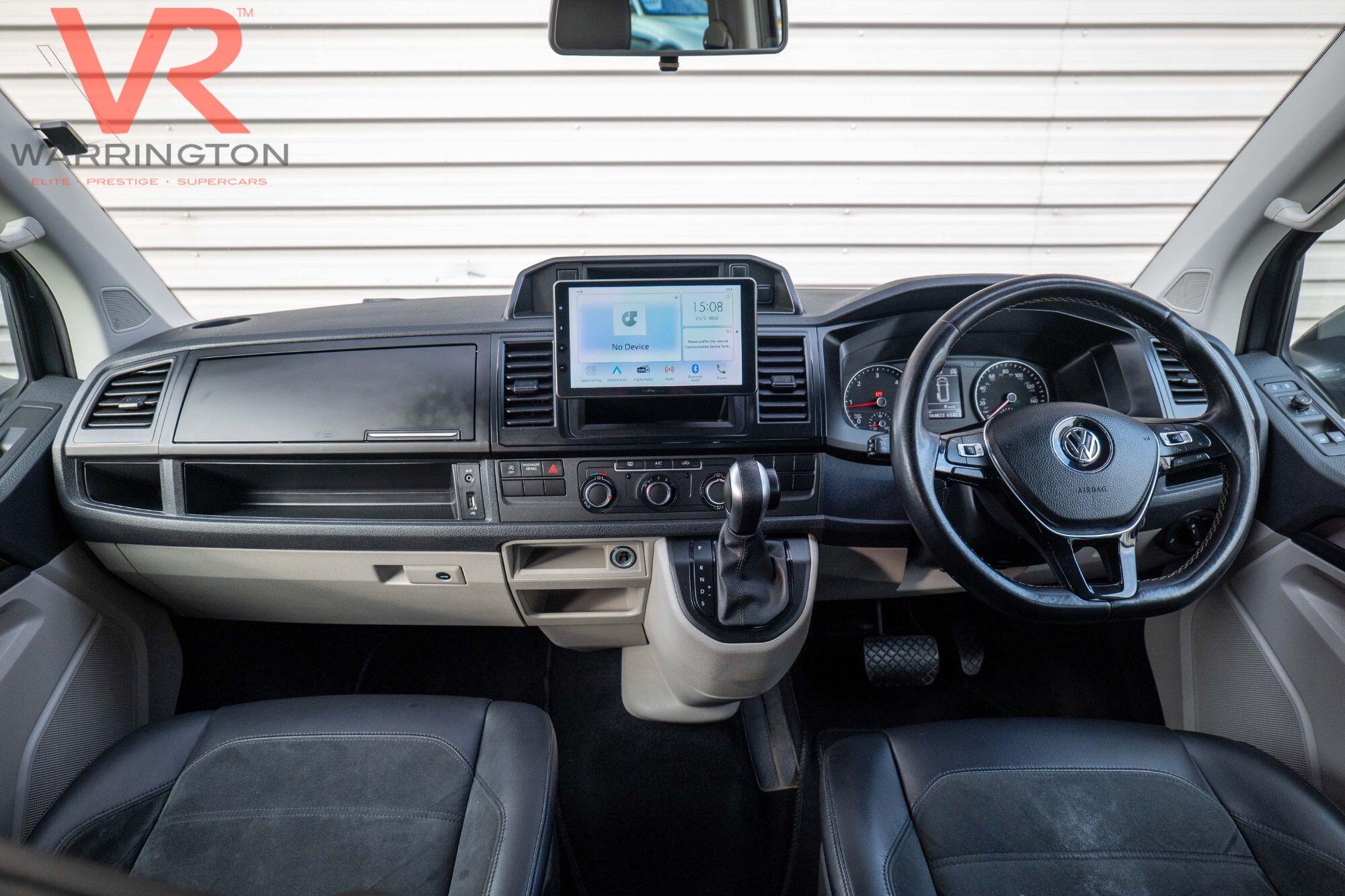 Volkswagen Transporter view 2