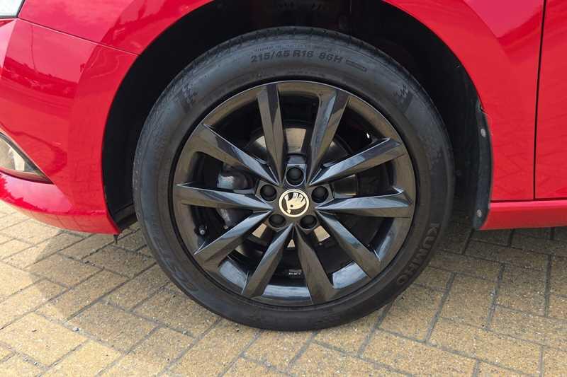 Skoda Fabia view 36