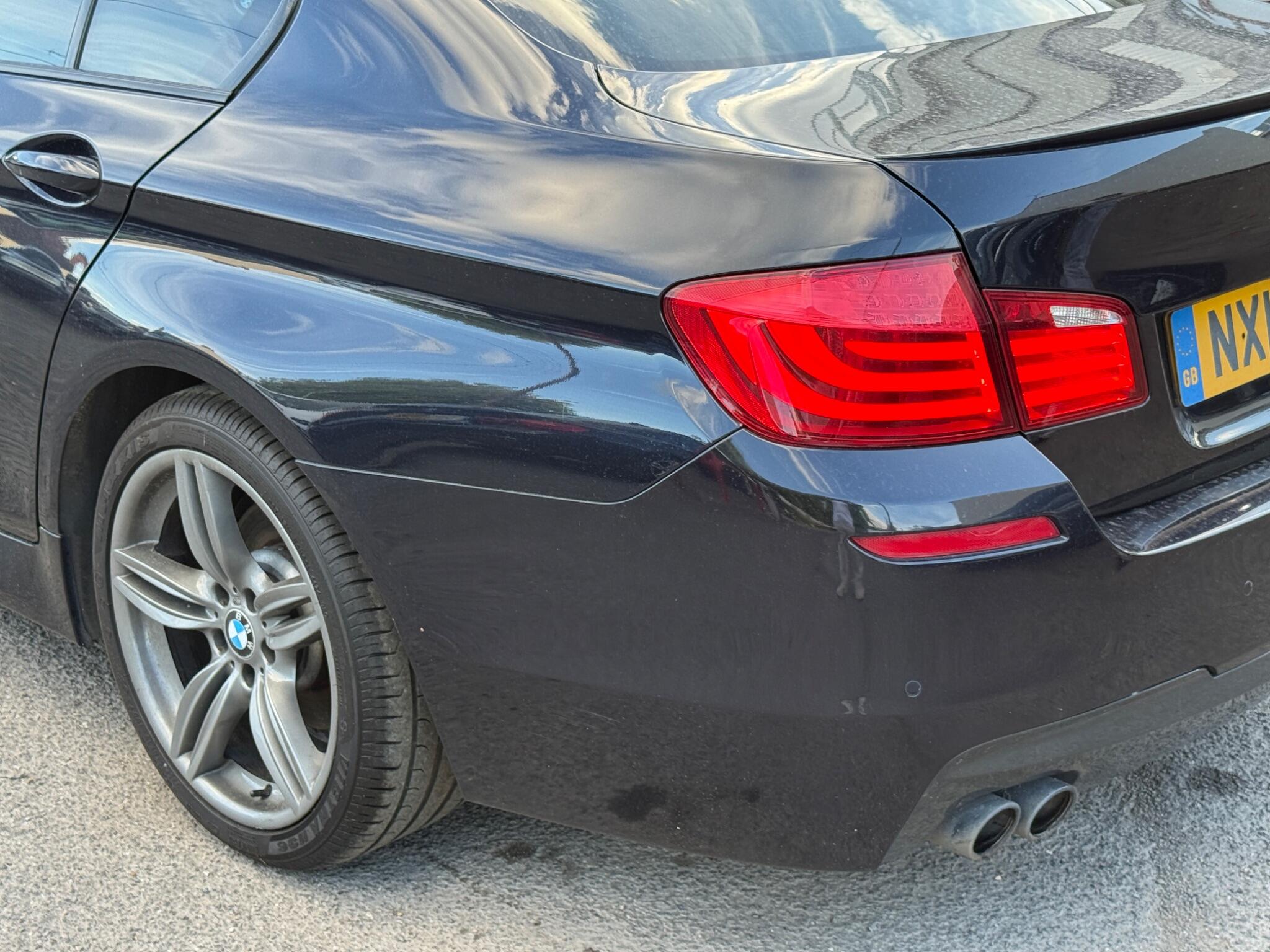 BMW 5 Series - Image 25