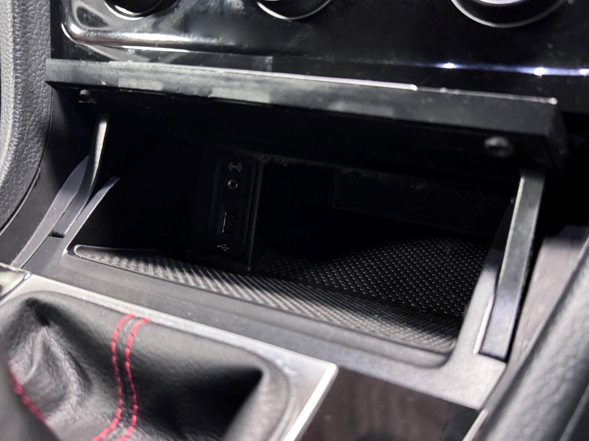 Volkswagen Golf view 22