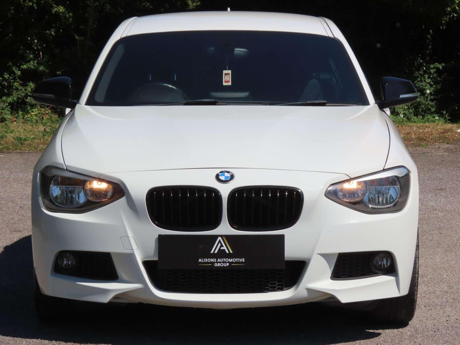BMW 1 Series view 2