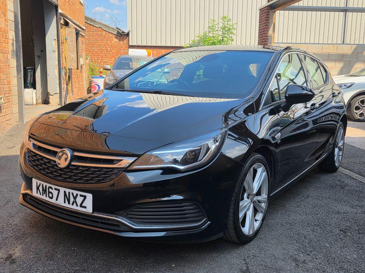 Vauxhall Astra view 7