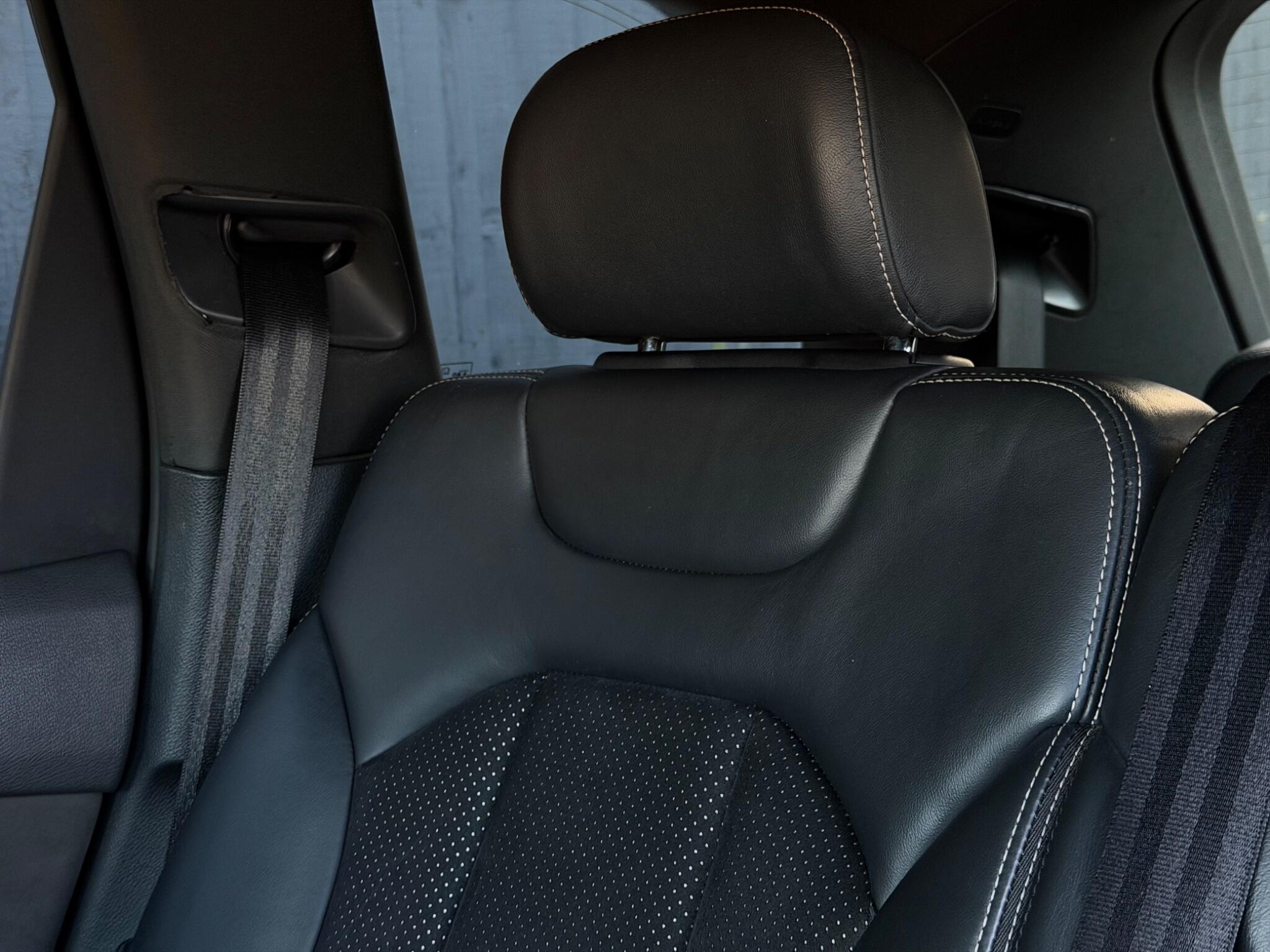 Audi Q7 view 20