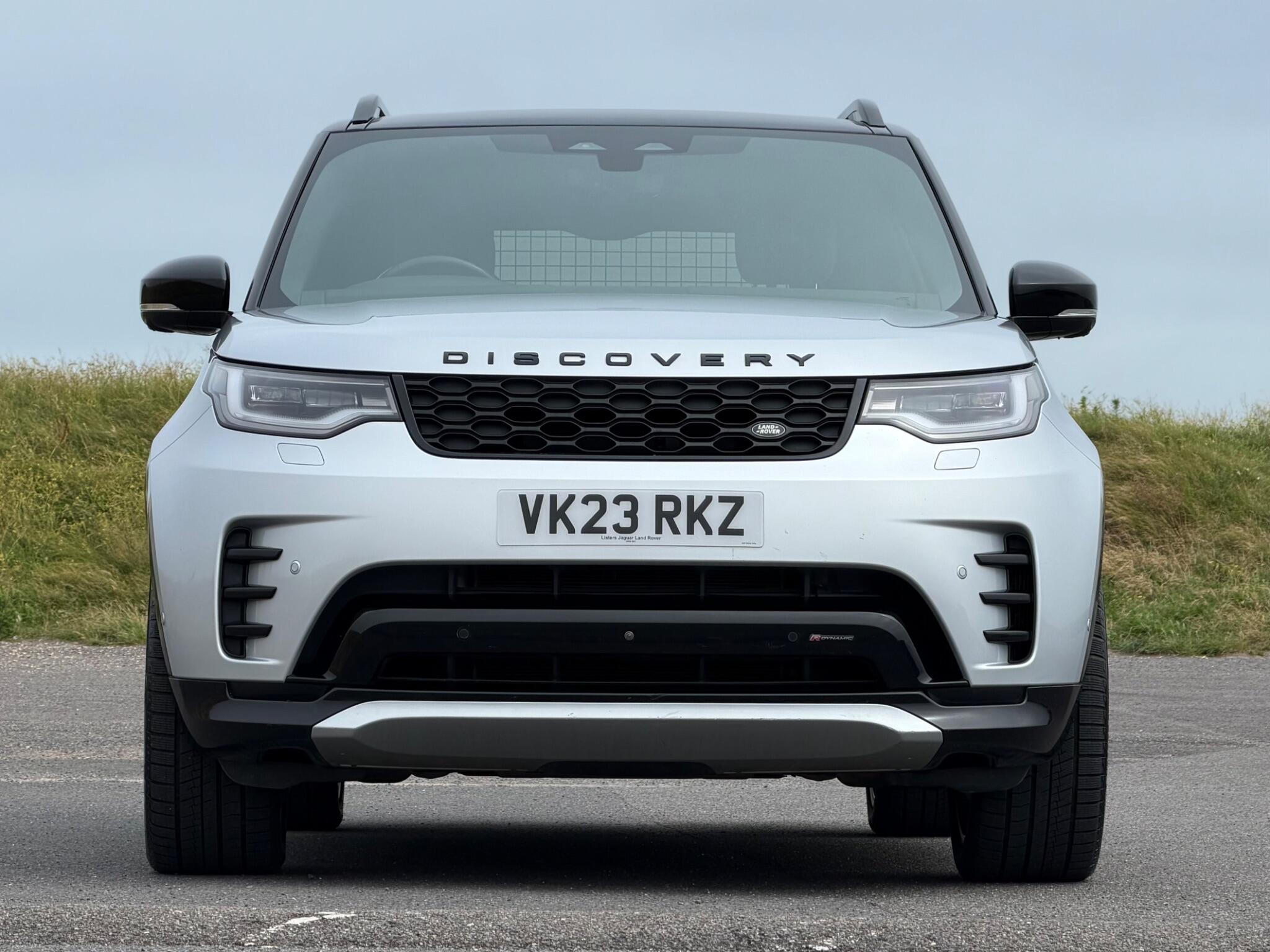 Land Rover Discovery 3 view 8