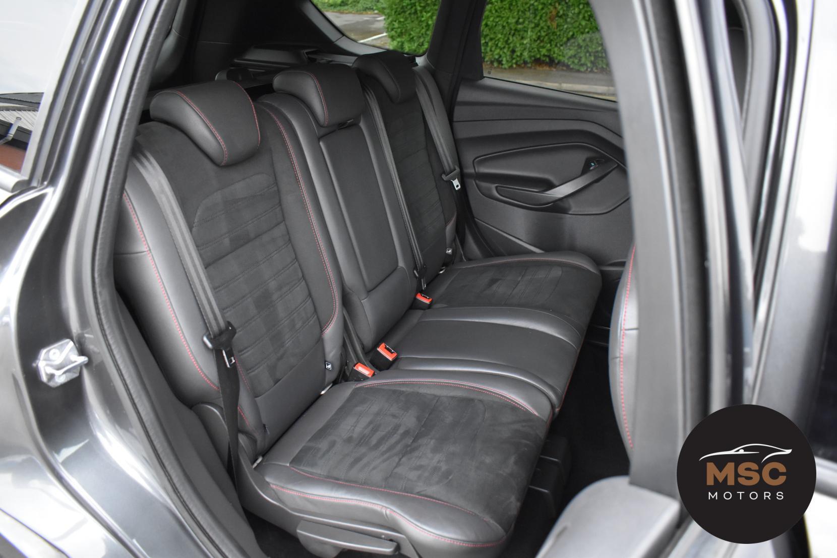 Ford Kuga view 36
