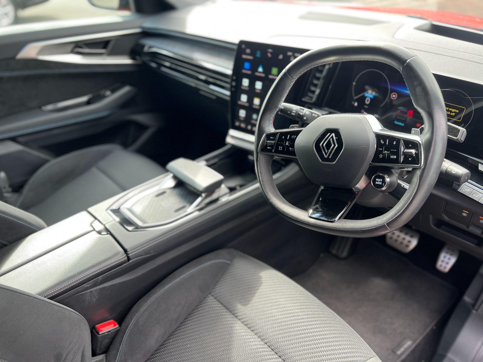 Renault Austral view 10