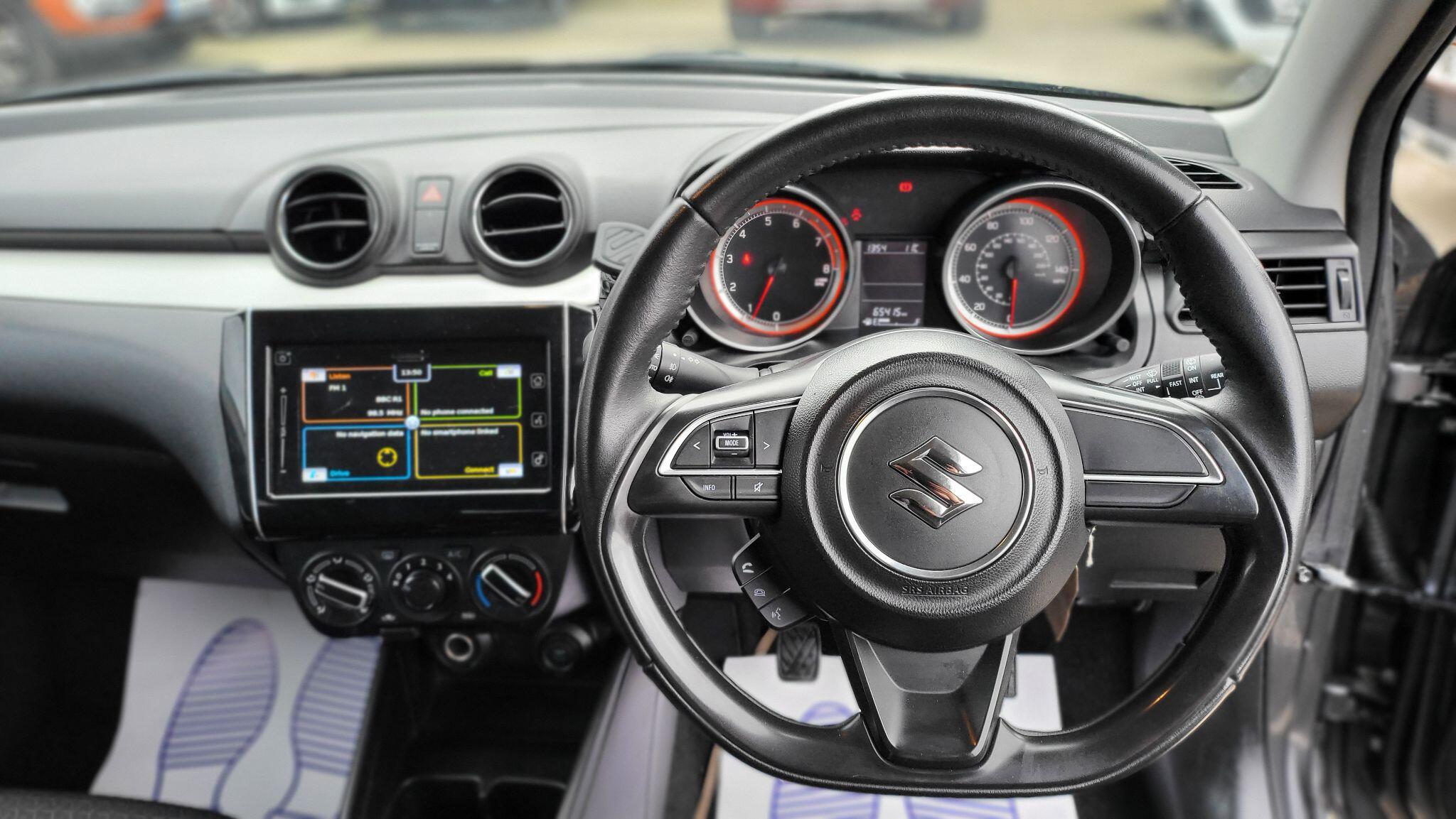 Suzuki Swift view 11