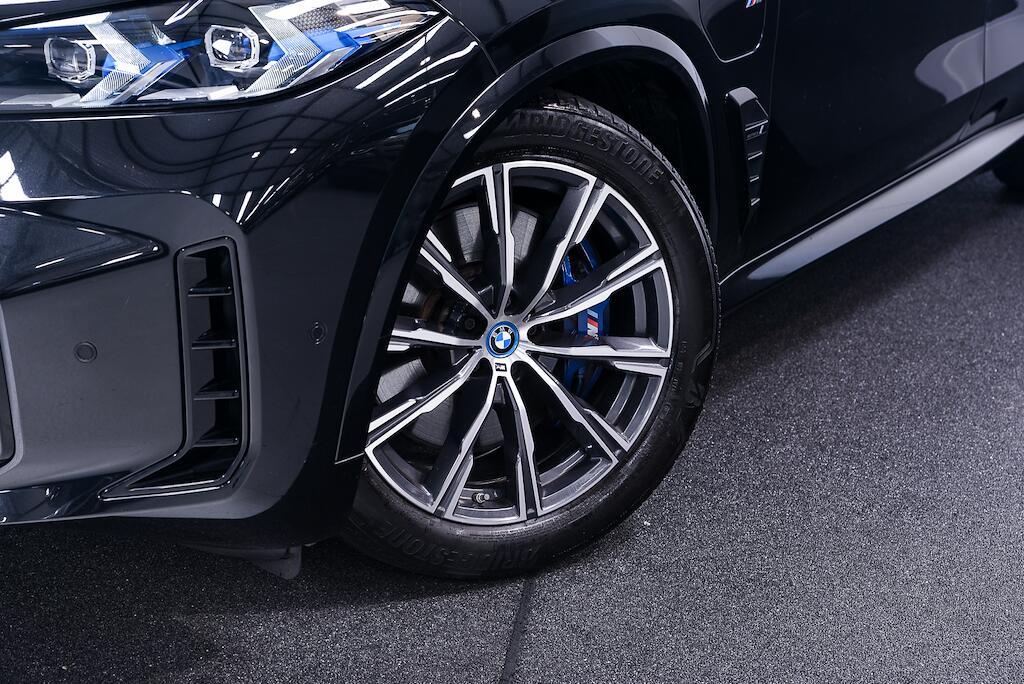BMW X5 view 35