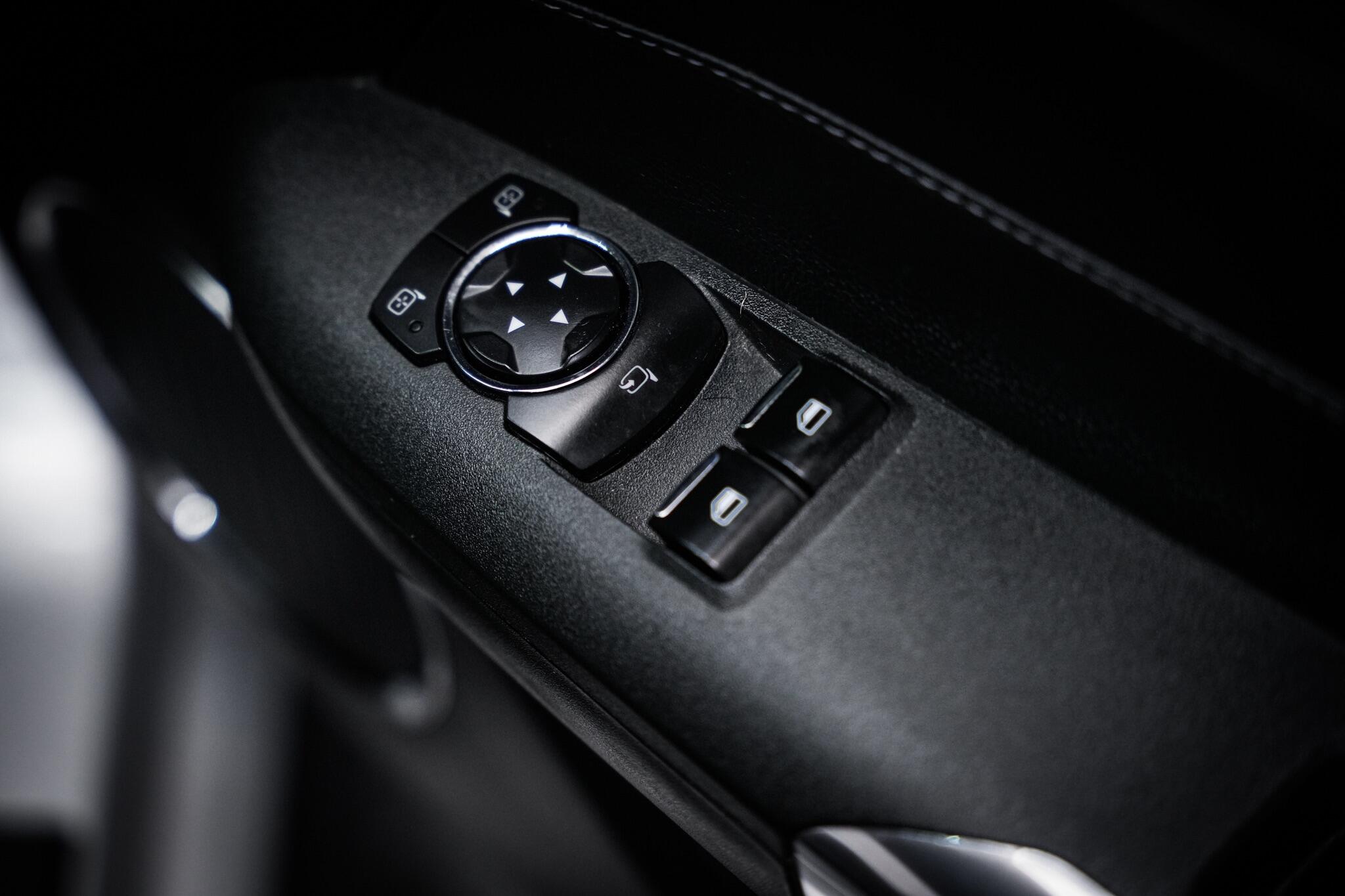 Ford Mustang view 52