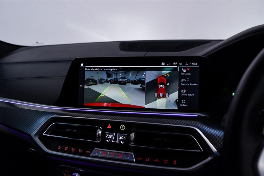 BMW X6 M view 32