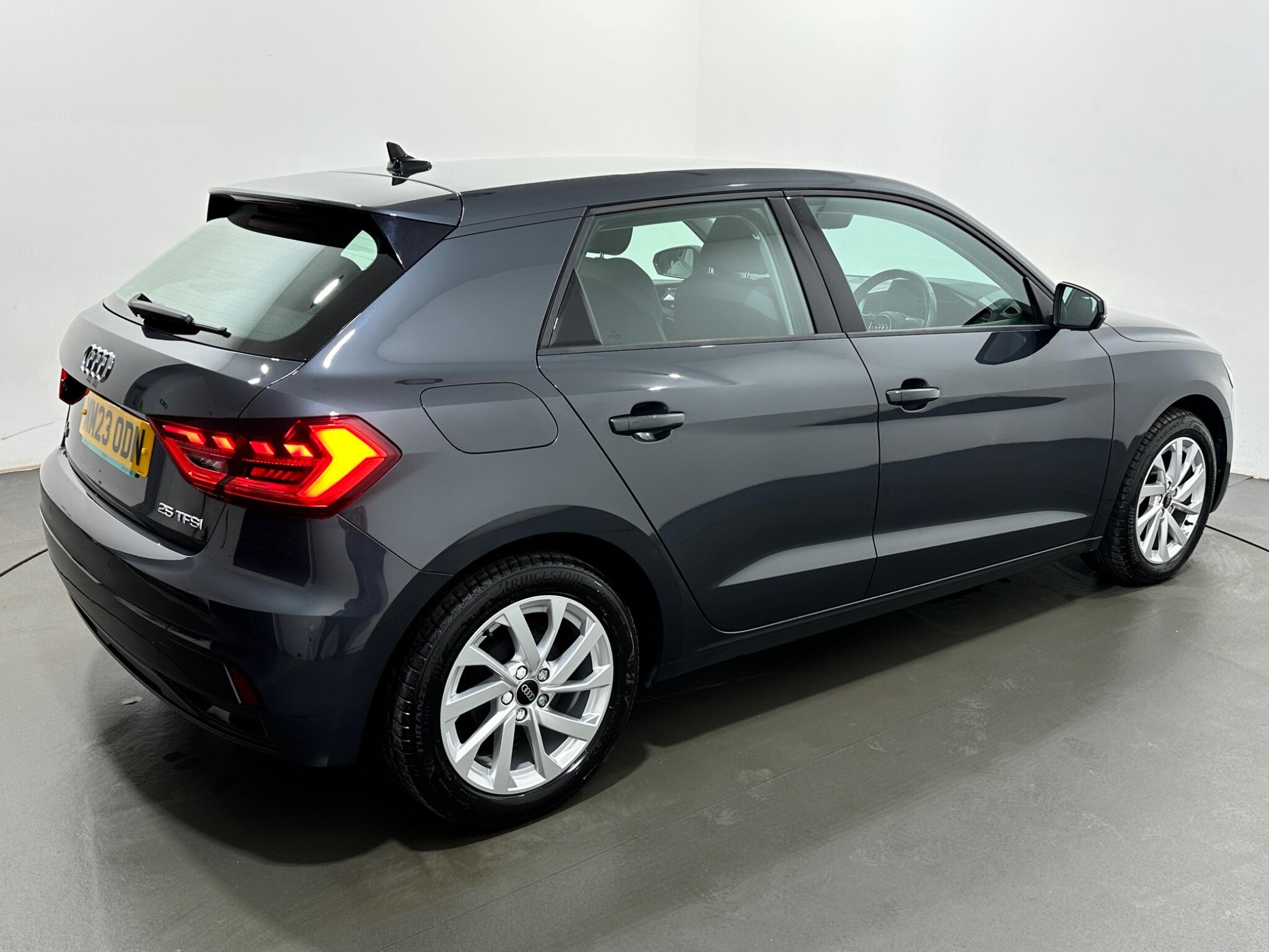 Audi A1 view 49