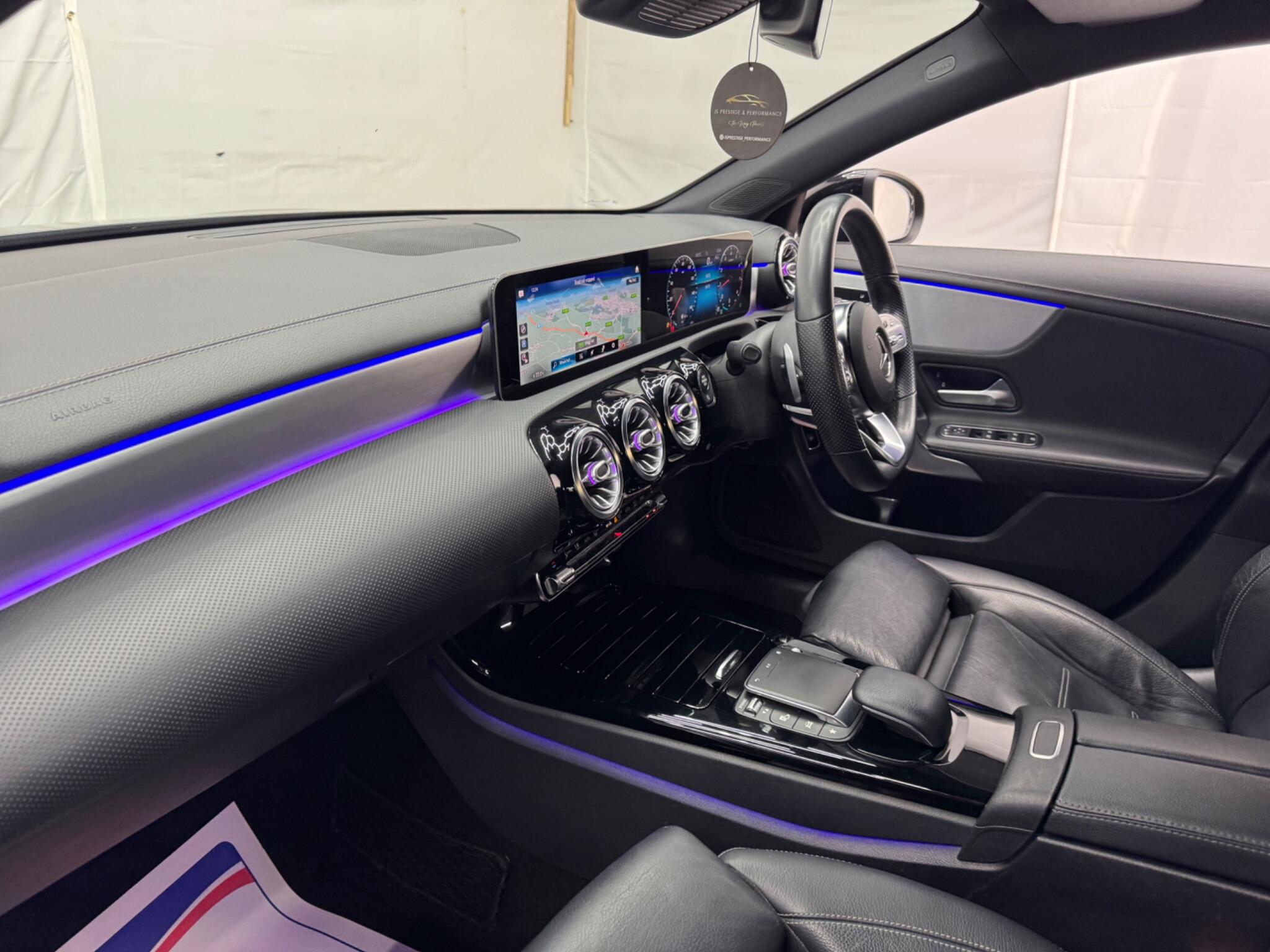 Mercedes-Benz Cla view 21