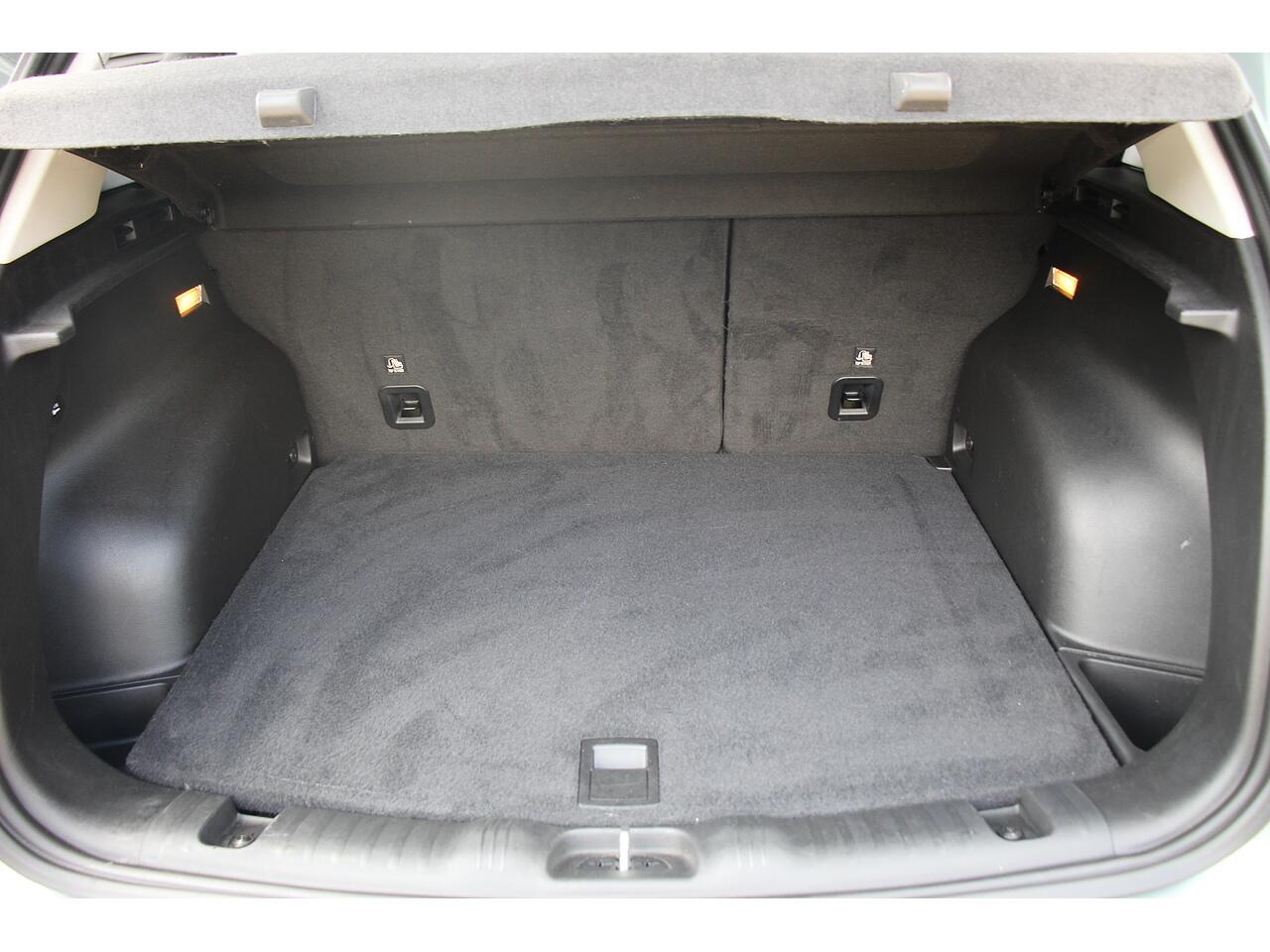 Jeep Compass view 39