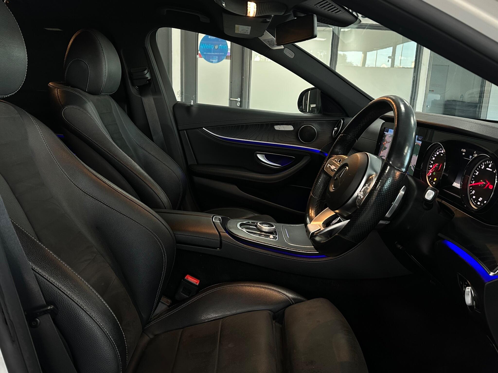 Mercedes-Benz E Class view 20