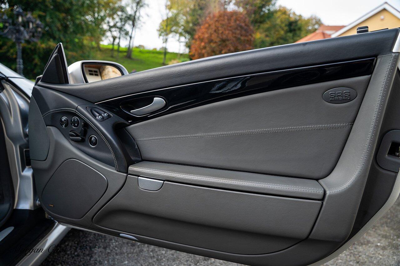 Mercedes-Benz SL view 55