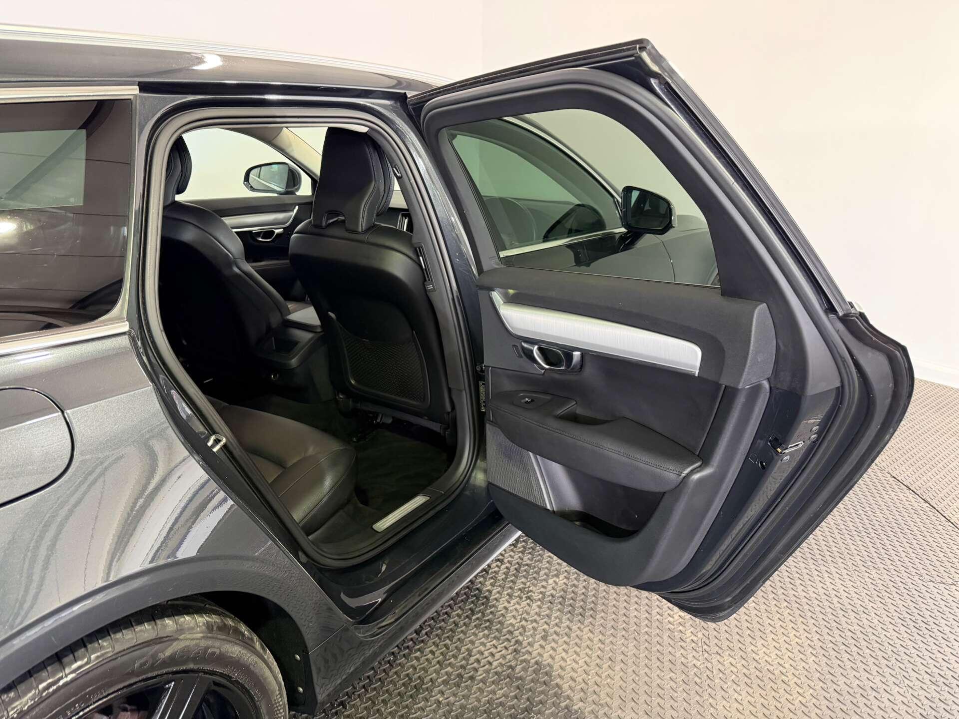 Volvo V90 view 49