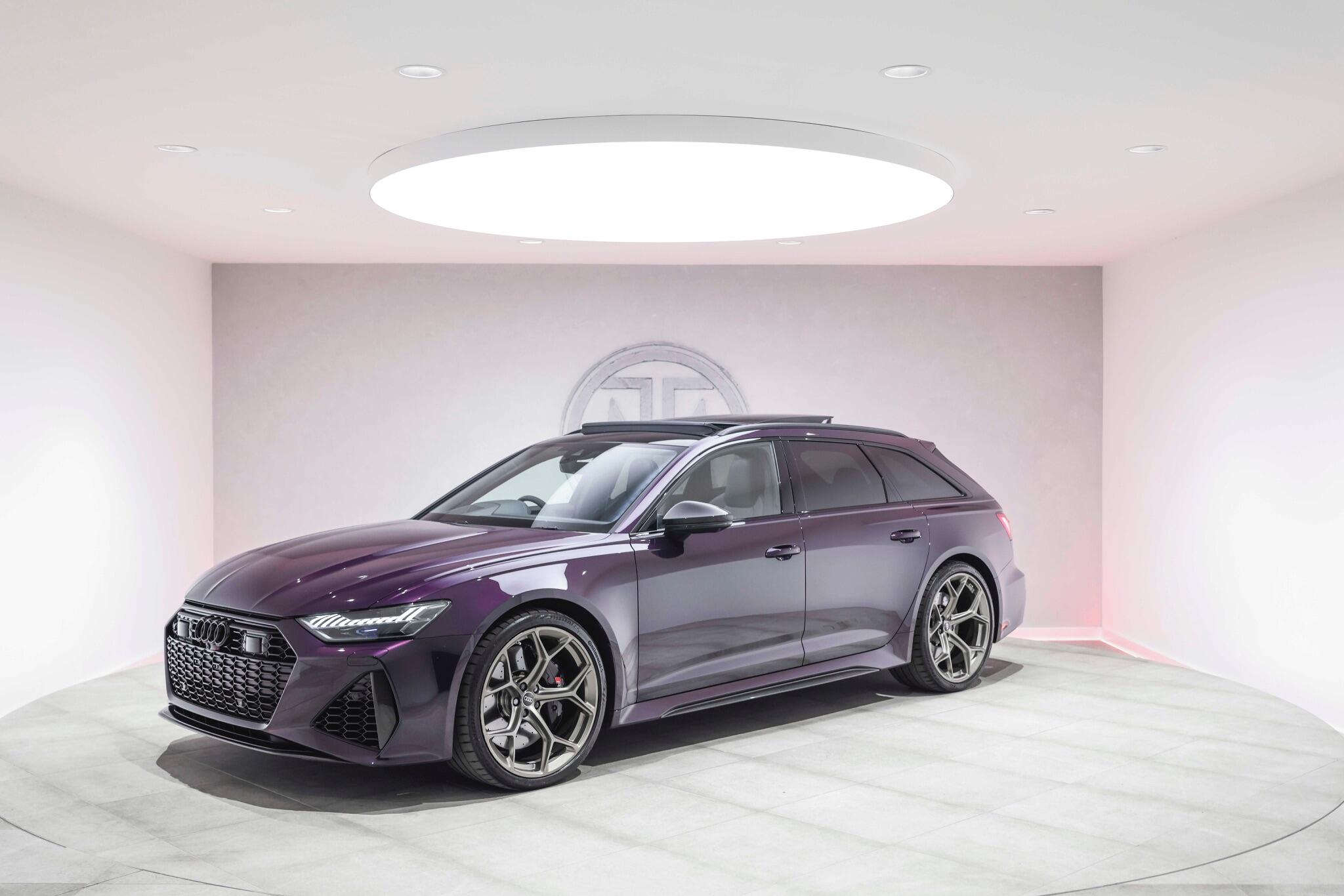 Audi RS6 Avant view 21