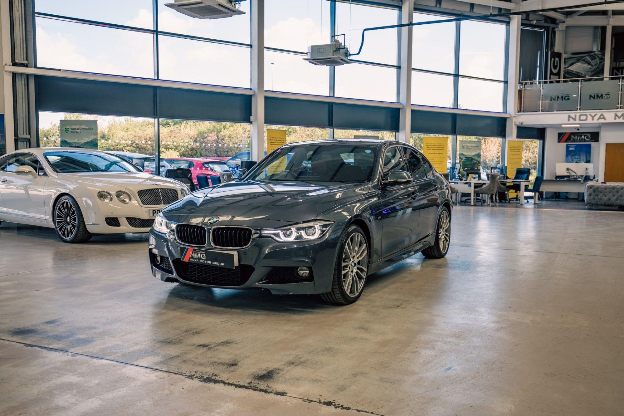 BMW 3 Series view 25
